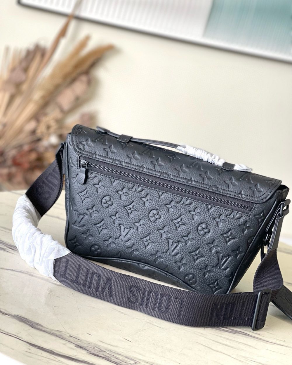 [REP 1:1] Louis Vuitton Monogram Eclipse Montsouris Messenger Shoulder Unique Bag For Women M46685 - 34cm