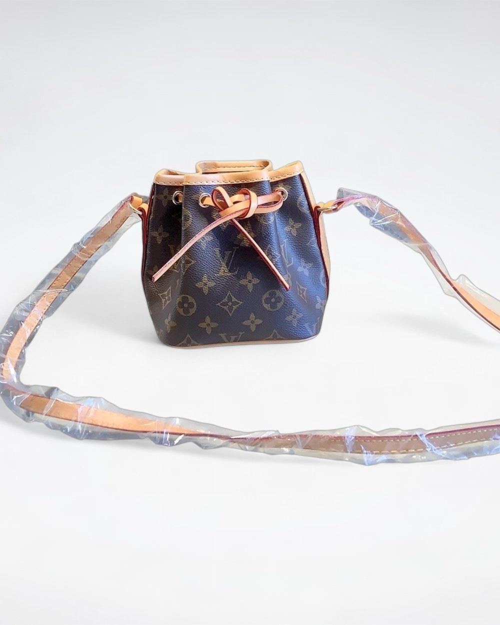 MN-LV020 - Louis Vuitton Mini Bag