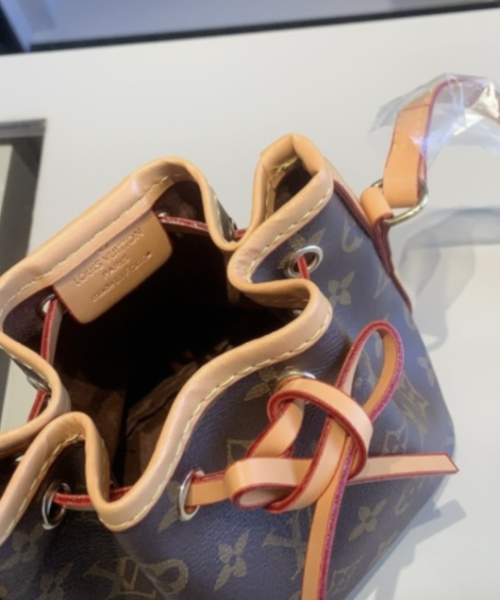 MN-LV010 - Louis Vuitton Mini Bag