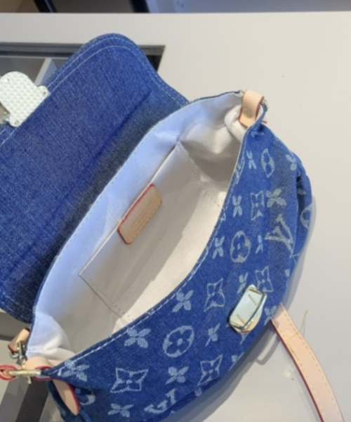 MN-LV014 - Louis Vuitton Mini Bag