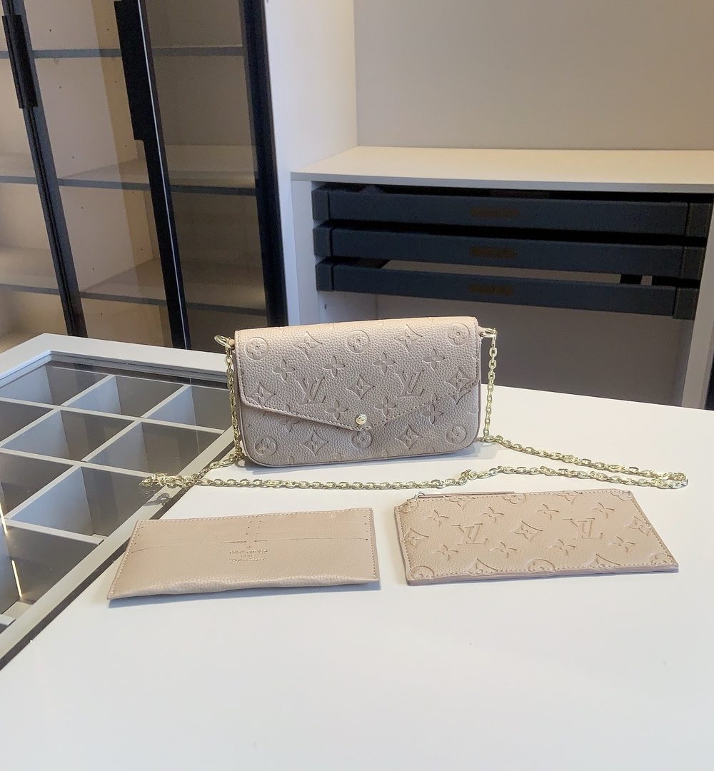 MN-LV006 - Louis Vuitton Mini Bag