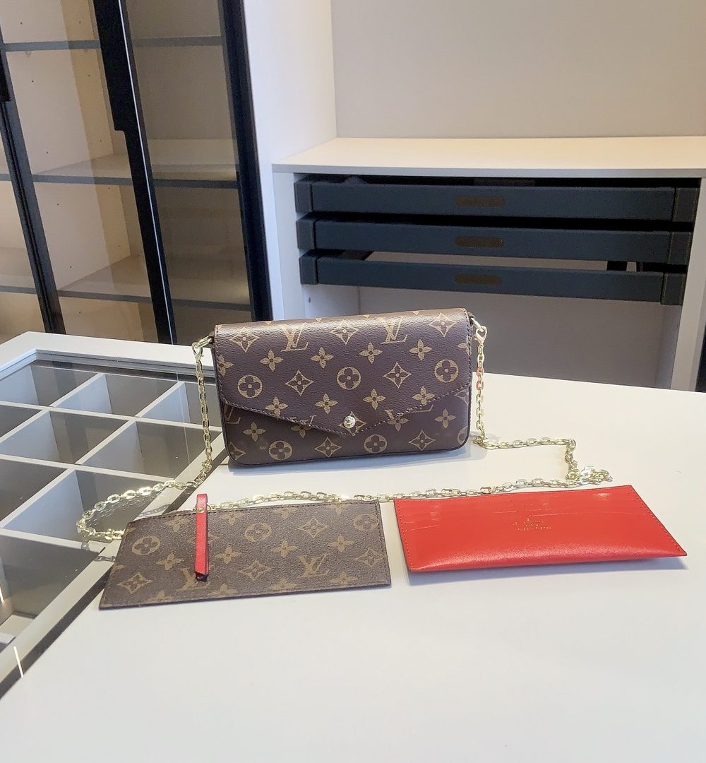 MN-LV005 - Louis Vuitton Mini Bag