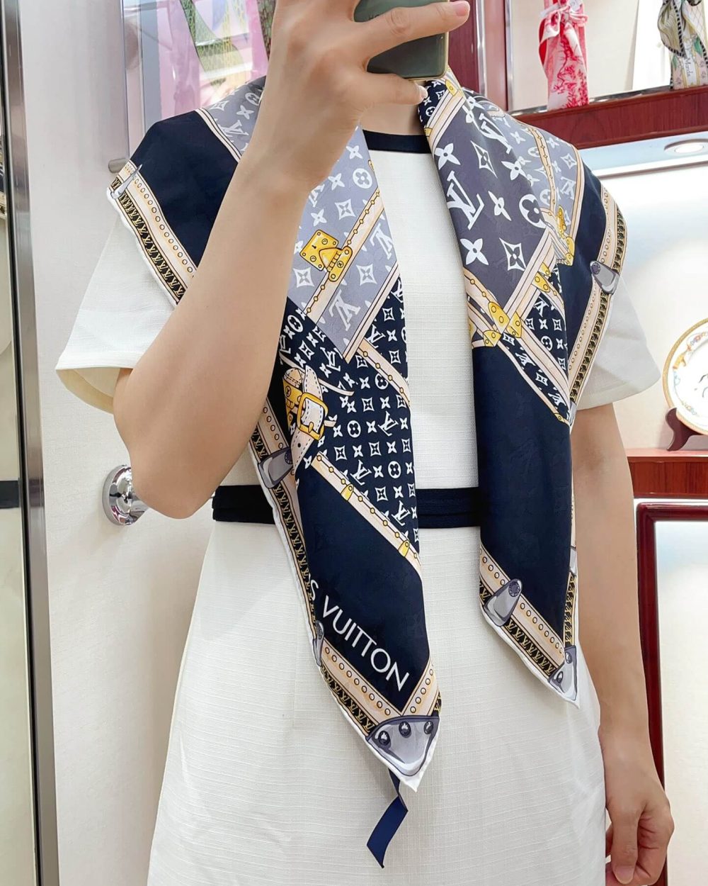 M76459 Let's Go Square 90