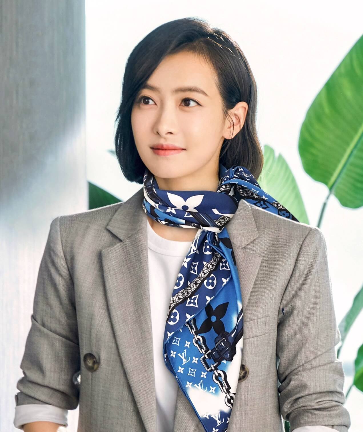 M76131 LV Escale Confidential Square - Image 5