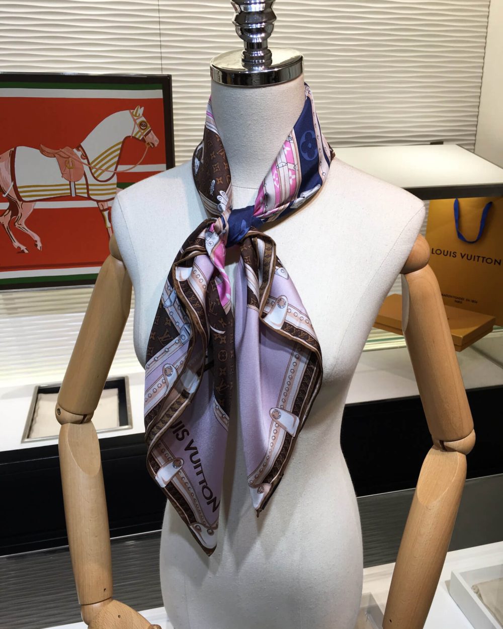570829 Louis Vuitton Square 90 Silk Scarves