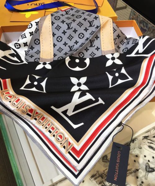 570756 Louis Vuitton Square 90 Silk Scarves
