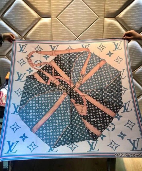 570758 Louis Vuitton Square 90 Silk Scarves