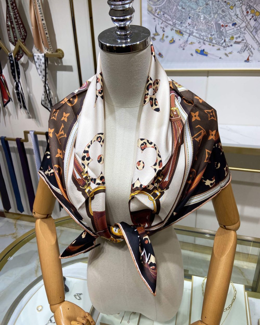 570736 Louis Vuitton Square 90 Silk Scarves