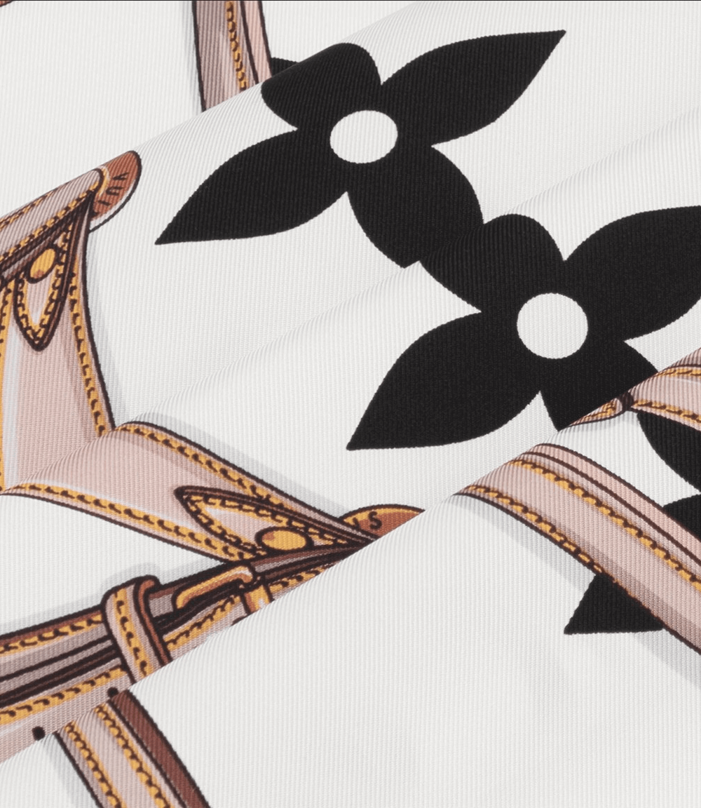 M76649 Ultimate Monogram Square