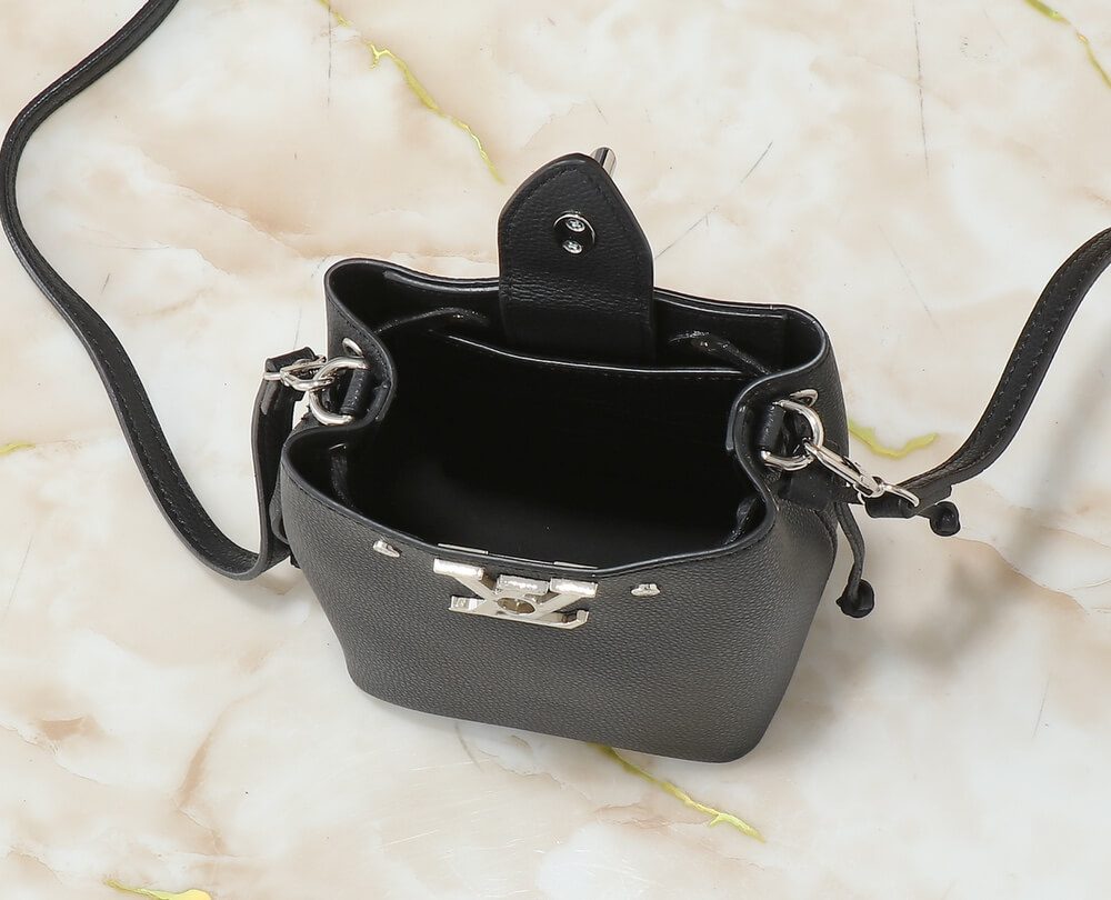 1:1 Replica Louis Vuitton LV NANO LOCKME BUCKET Black Luxury Bag For Women M68709 - 16 cm