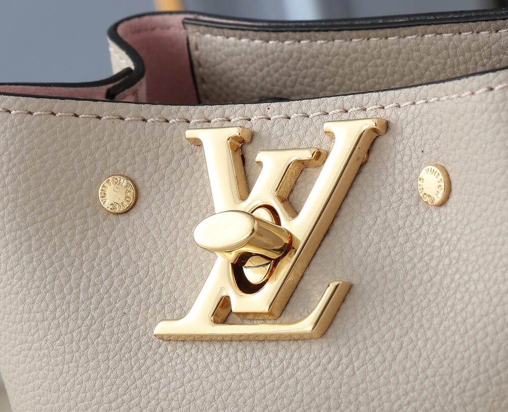 1:1 Replica Louis Vuitton LV NANO LOCKME BUCKET Luxury Bag For Women M68709 - 16 cm