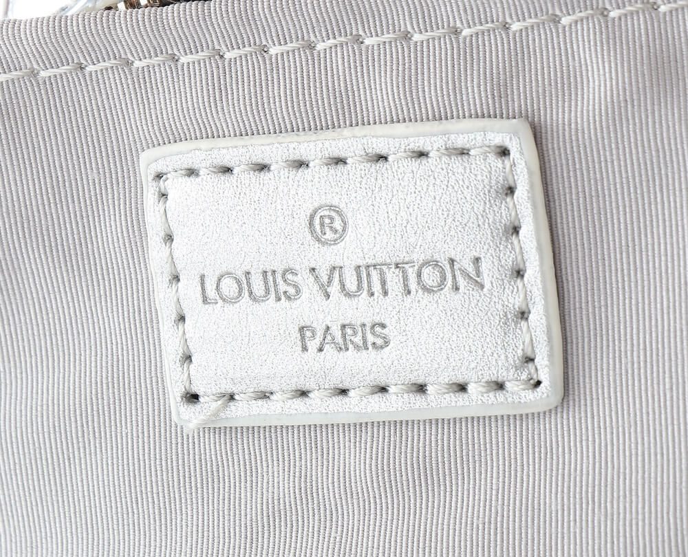 1:1 Replica Louis Vuitton LV Soft Trunk Taurillon Monogram 4 Luxury Bag For Women M57702 M44480 M68906 M44735 - 18.5 cm