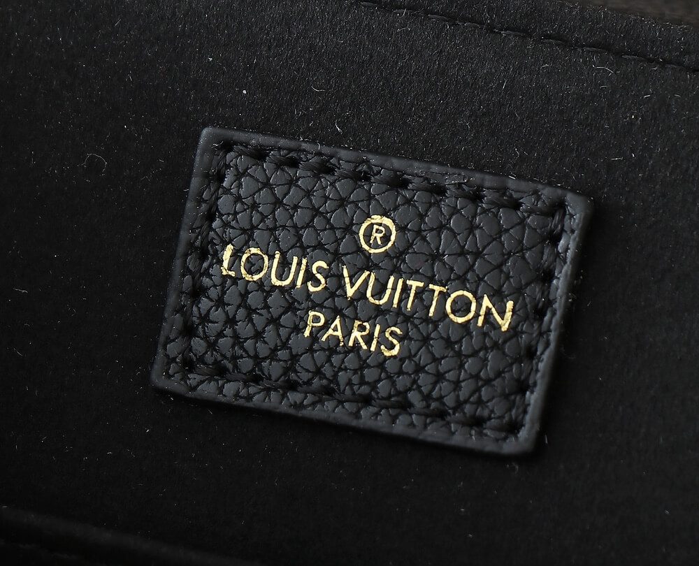 1:1 Replica Louis Vuitton LV Backup Bicolor Monogram Empreinte Leather Luxury Bag For Women M47072 - 22cm