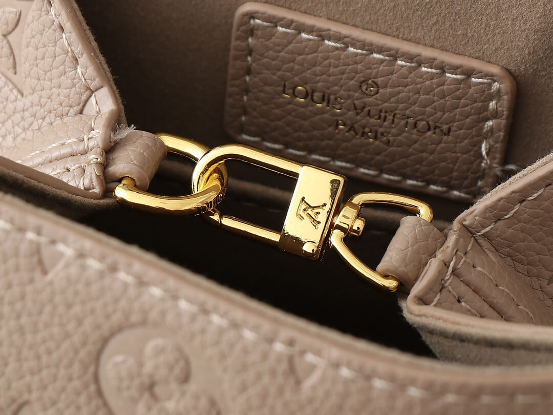 1:1 Replica Louis Vuitton LV Backup Bicolor Monogram Empreinte Leather Luxury Bag For Women - 22cm - Image 7