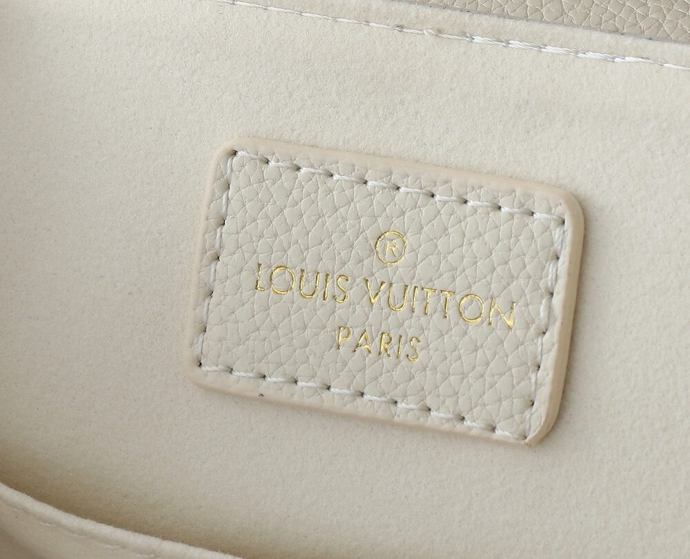 1:1 Replica Louis Vuitton LV Backup Bicolor Monogram Empreinte Leather Luxury Bag For Women M47106  - 22cm