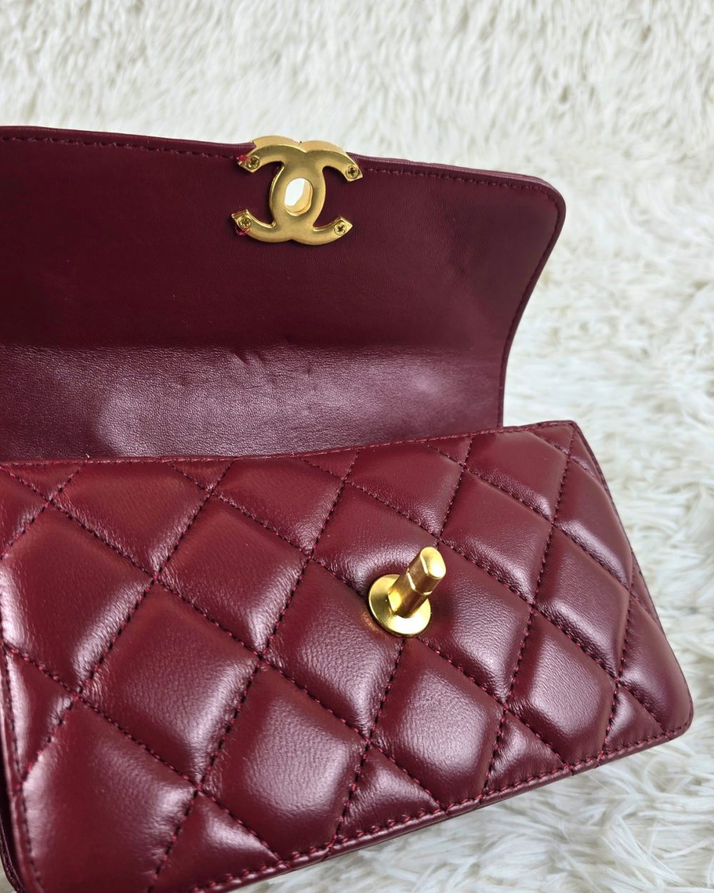 [REP 1:1] Chanel 21 Plum Red luxury Bag  For Women, Women's Bags 22cm