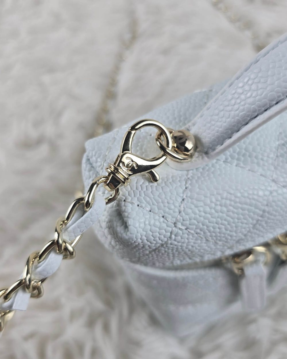 [REP 1:1] Chanel Mini Exquisite small chain clutch bag White luxury Bag  For Women, Women's Bags 19.5 cm