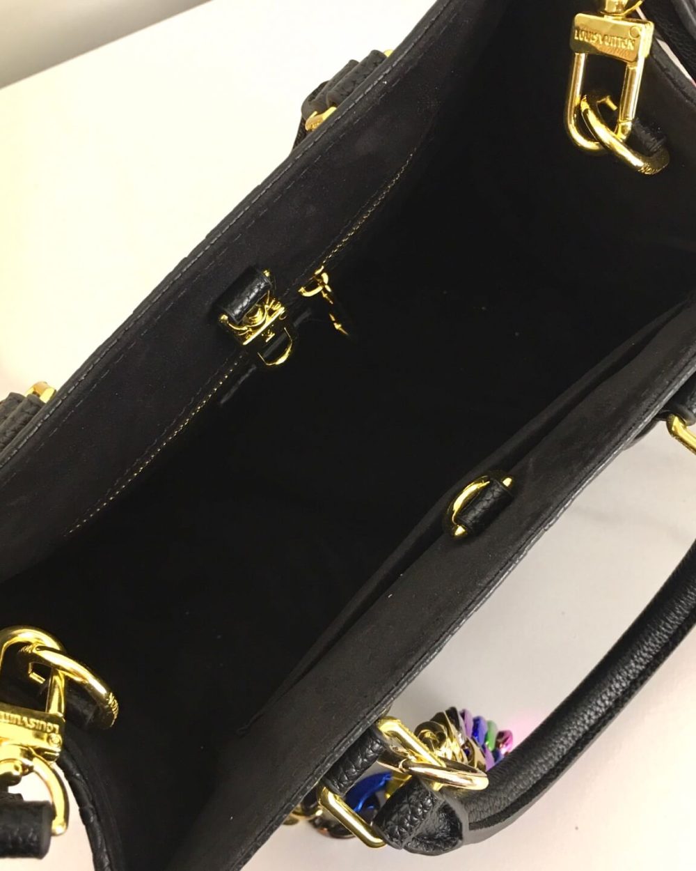 1:1 Replica Louis Vuitton LV OnTheGo PM Luxury Bag M46839/M45038/M45039ONTHEGO 1 - 25cm