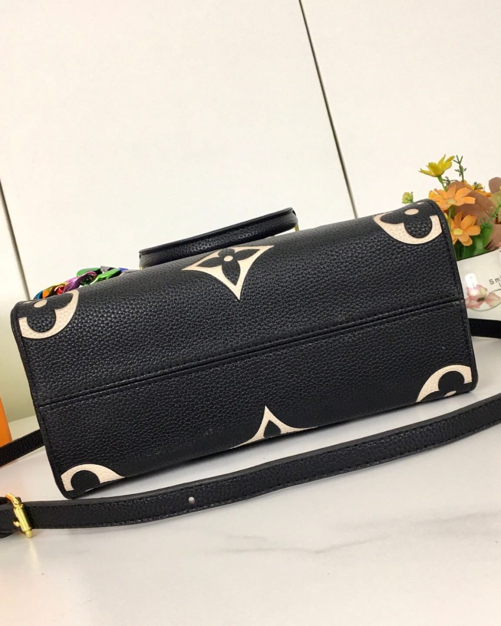 1:1 Replica Louis Vuitton LV OnTheGo PM Luxury Bag M46839/M45038/M45039ONTHEGO 3 - 25cm