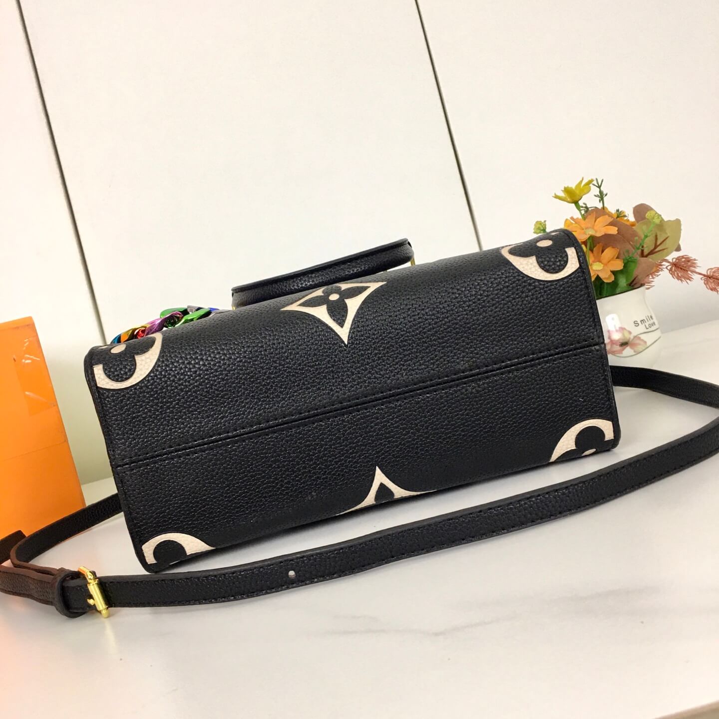 1:1 Replica Louis Vuitton LV OnTheGo PM Luxury Bag M46839/M45038/M45039ONTHEGO 3 - 25cm - Image 7