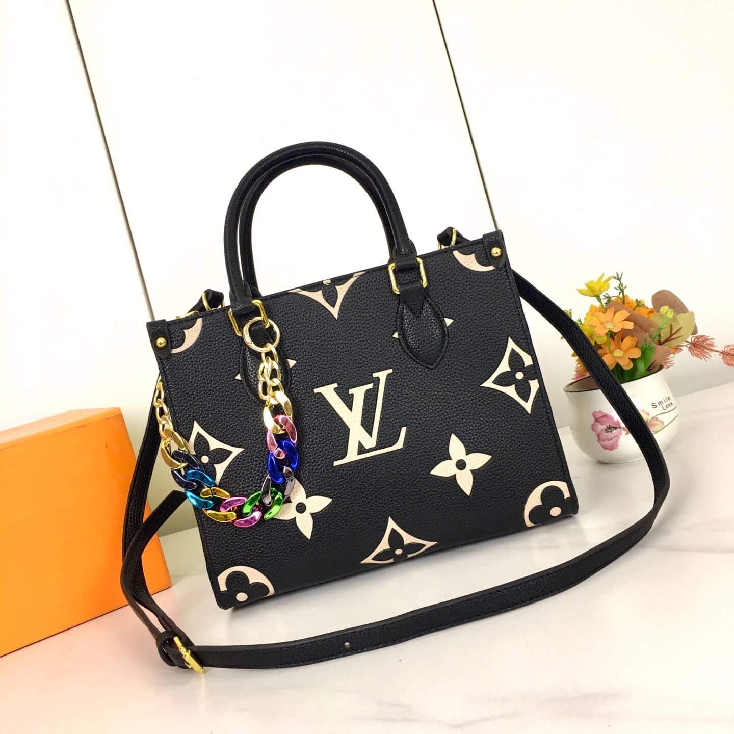 1:1 Replica Louis Vuitton LV OnTheGo PM Luxury Bag M46839/M45038/M45039ONTHEGO 3 - 25cm - Image 4