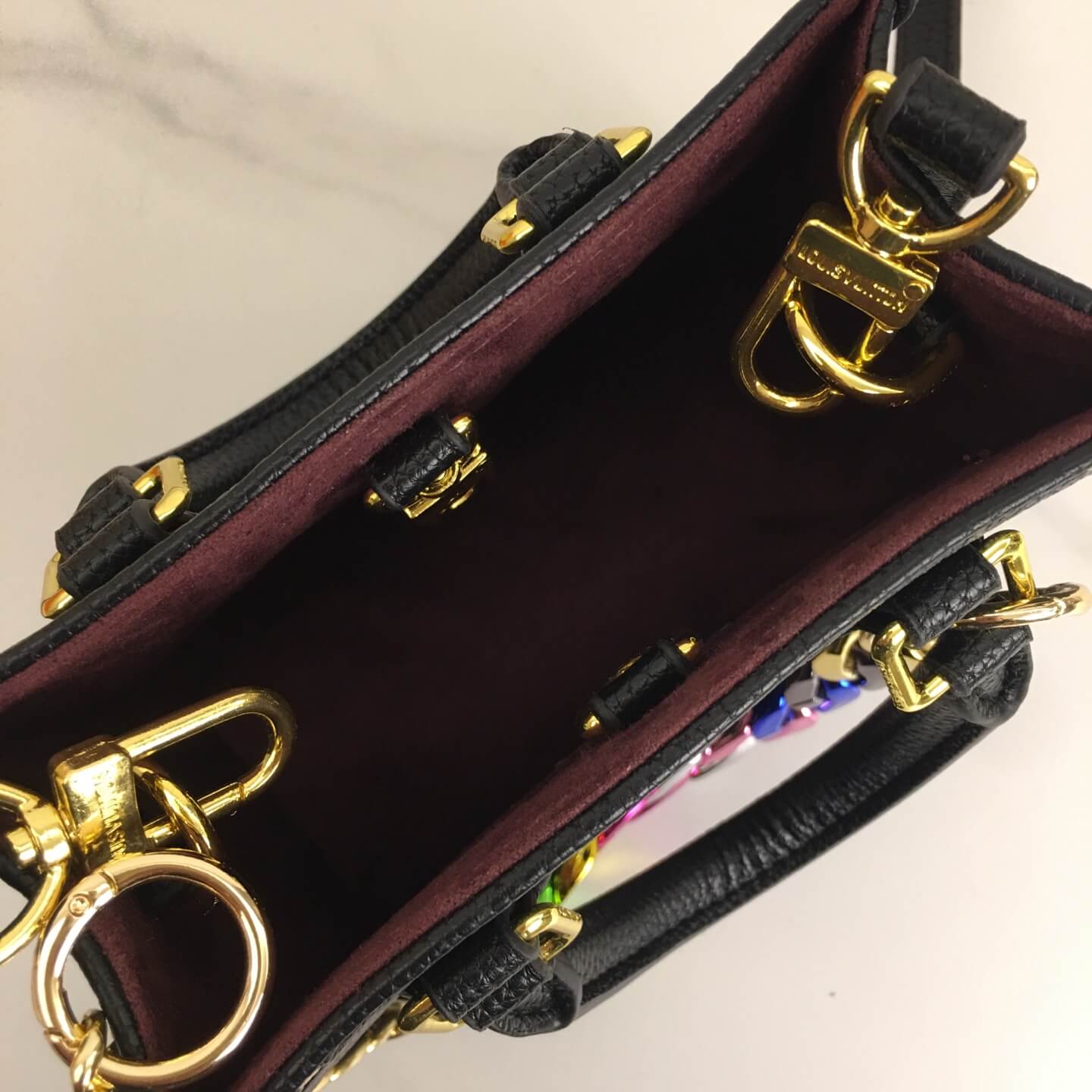 1:1 Replica Louis Vuitton LV OnTheGo BB Luxury Bag M46839/M45038/M45039 ONTHEGO 3 - 18cm - Image 9