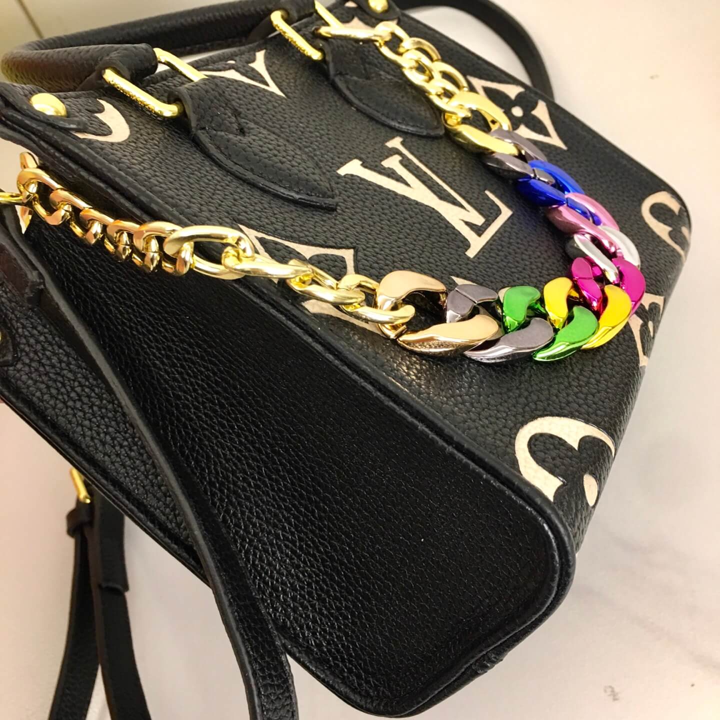 1:1 Replica Louis Vuitton LV OnTheGo BB Luxury Bag M46839/M45038/M45039 ONTHEGO 3 - 18cm - Image 7