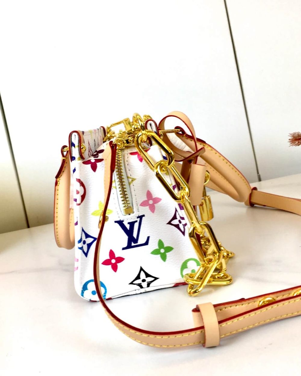 1:1 Replica Louis Vuitton LV X TM Onthego East West Chain Autres Toiles Monogram Luxury Bag For Women M13260 M46653 - 25 cm
