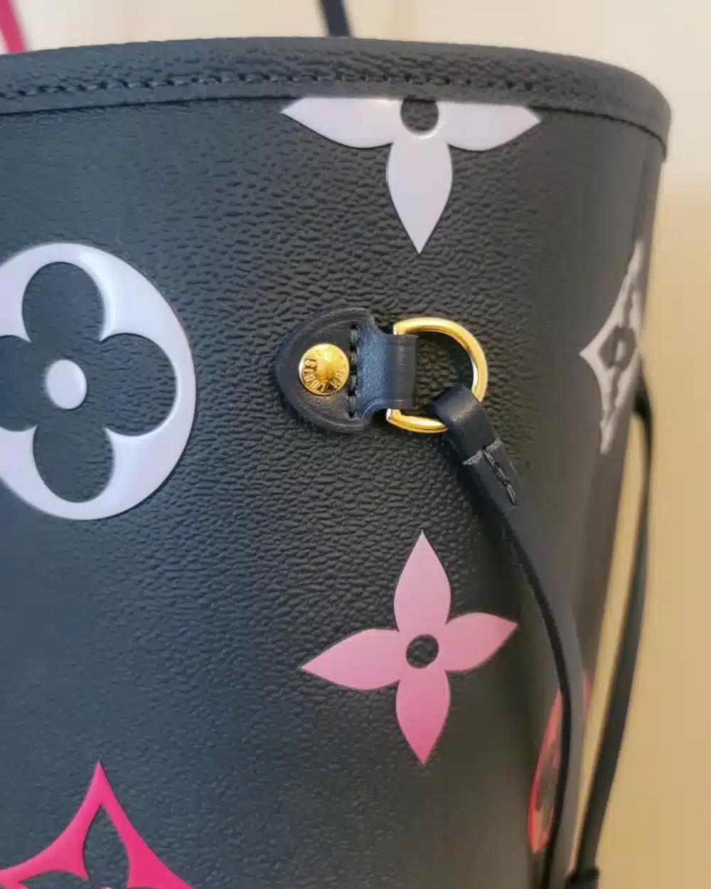 1:1 Replica Louis Vuitton LV Midnight Fuschia Neverfull MM Monogram Luxury Bag For Women - 31cm/ 12.3in