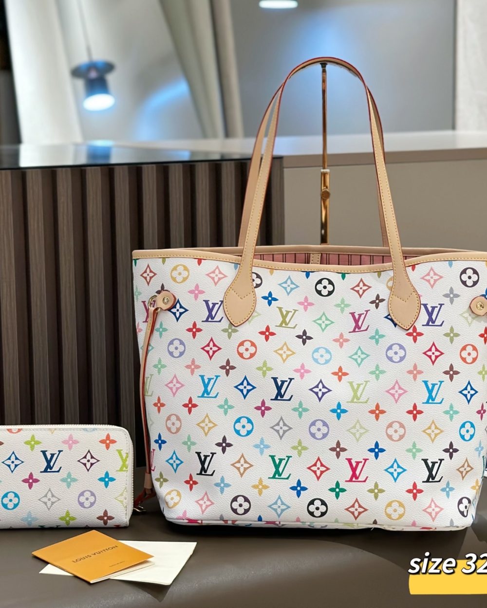 DBS-LC1001 - Neverfull MM Handbag Deal