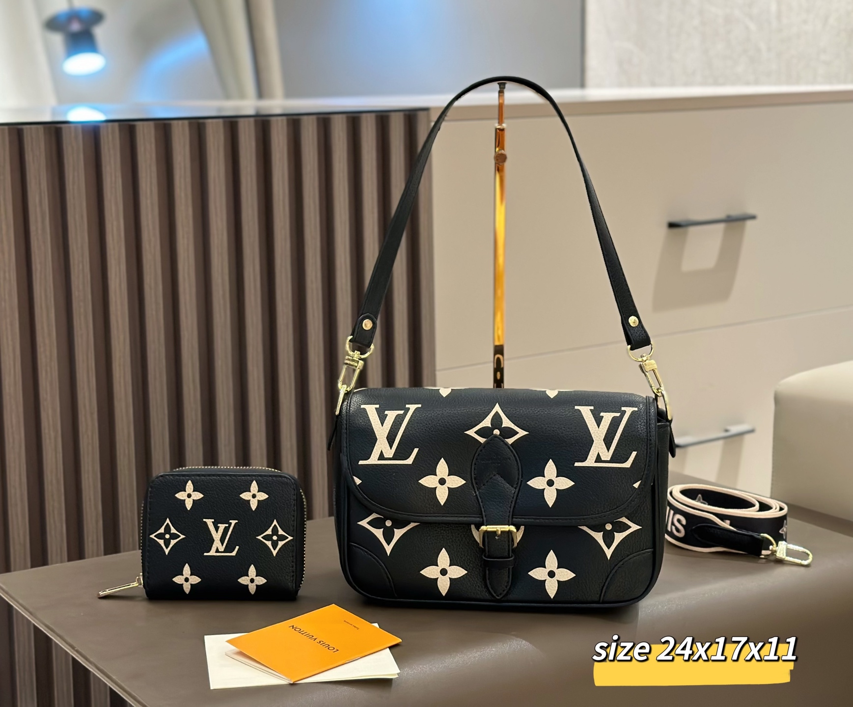 DBS-LC1012- Diane Handbag Deal - Image 2