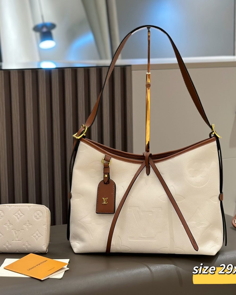 DBS-LC1021- CarryAll PM Handbag Deal