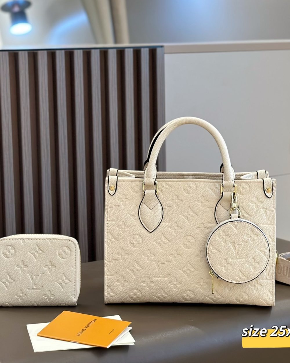 DBS-LC1029- Onthego PM Handbag Deal