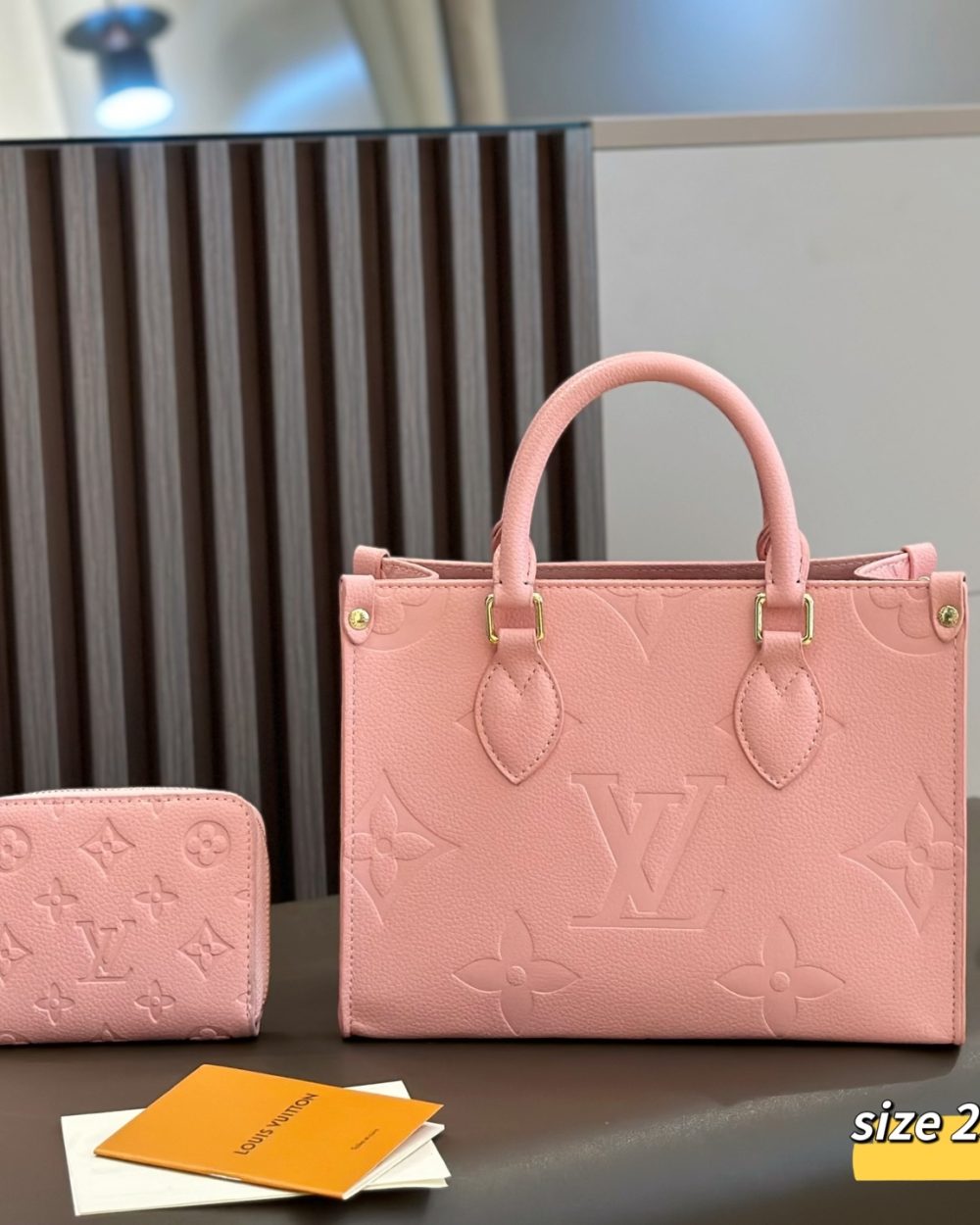 DBS-LC1040 - Onthego PM Handbag Deal