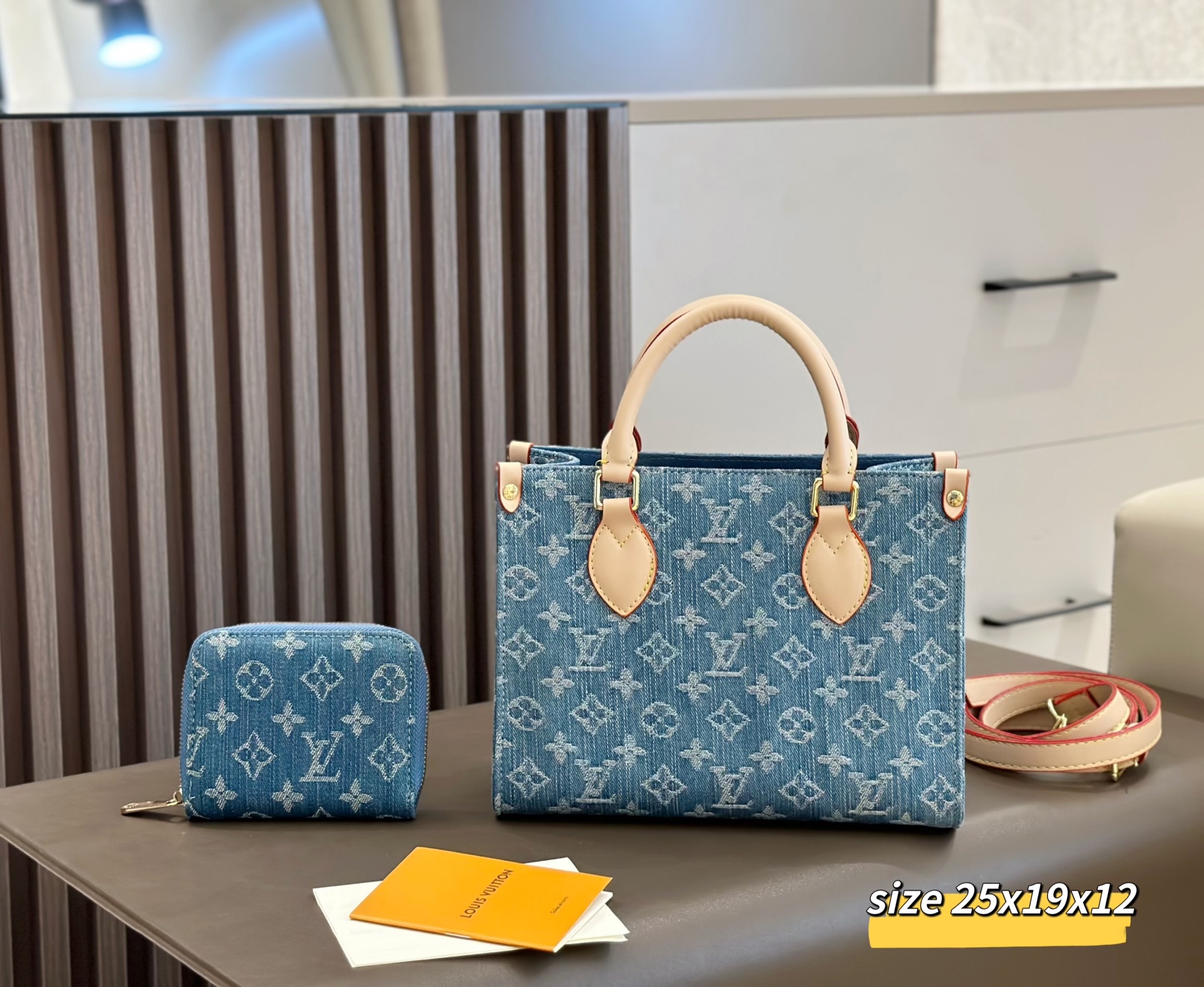 DBS-LC1041 - Onthego PM Handbag Deal - Image 2