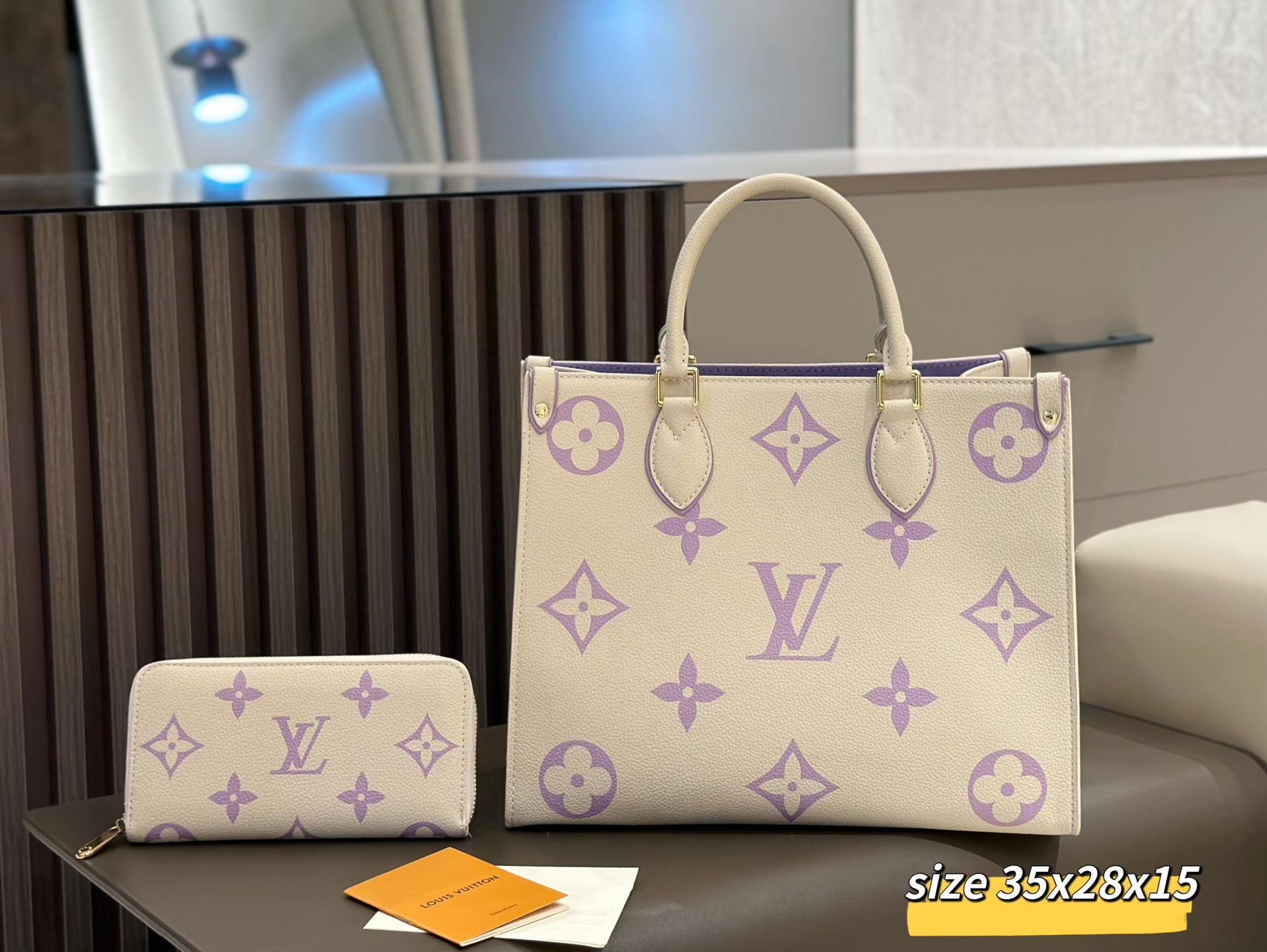 DBS-LC1051 - Onthego MM Handbag Deal - Image 2