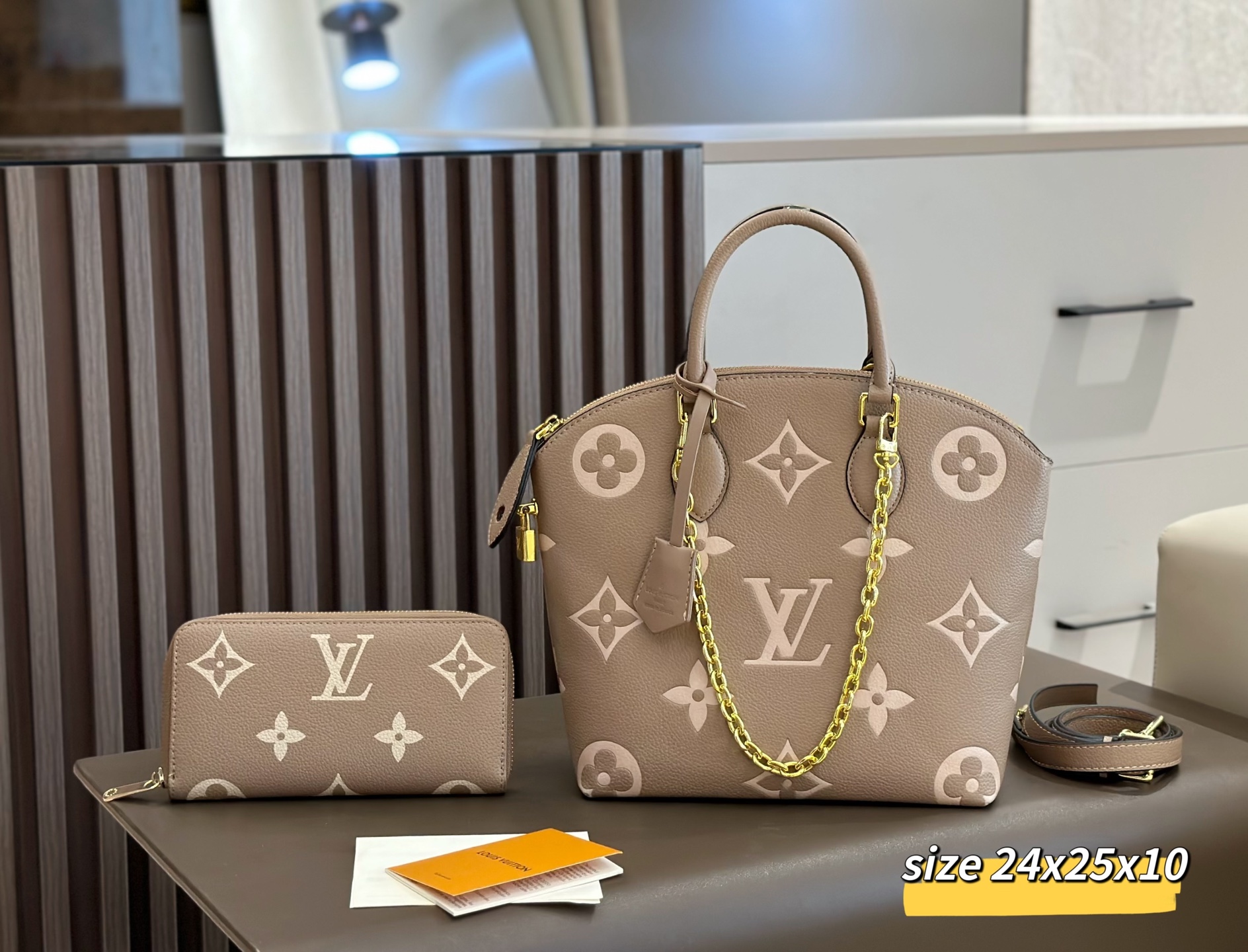 DBS-LC1058 - Lockit PM Handbag Deal - Image 2