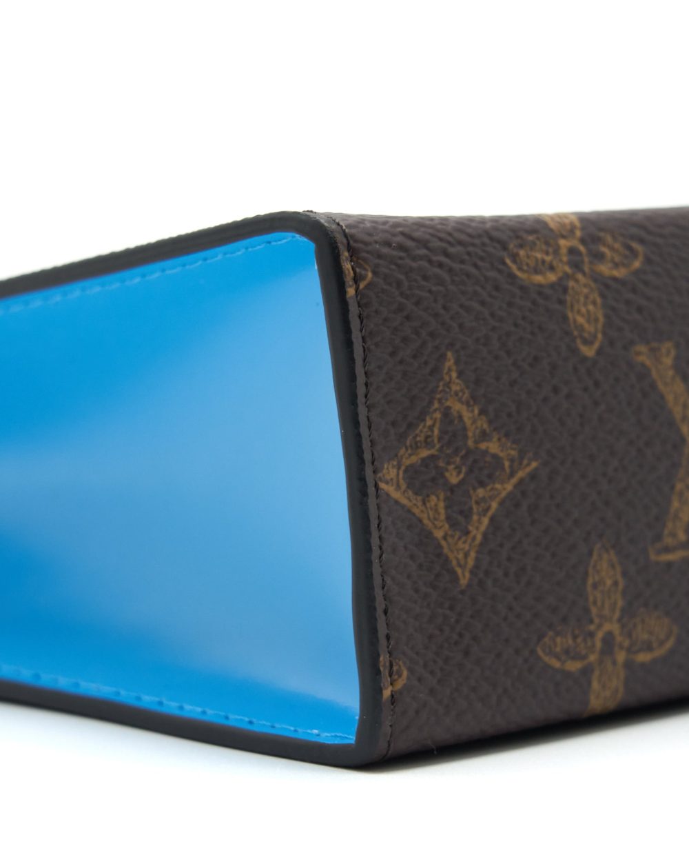 AAA Replica Louis Vuitton LV TOILETRY POCHETTE 26 VOYAGE NO.7 LIMITED MONOGRAM CANVAS GHW