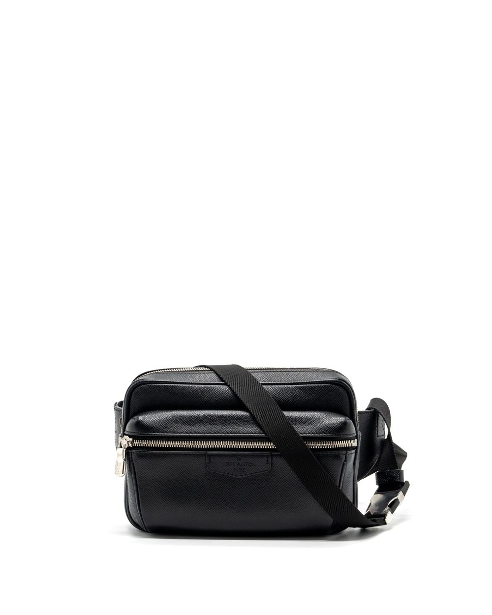 AAA Replica Louis Vuitton LV TAIGA BUM BAG OUTDOOR LEATHER BLACK SHW