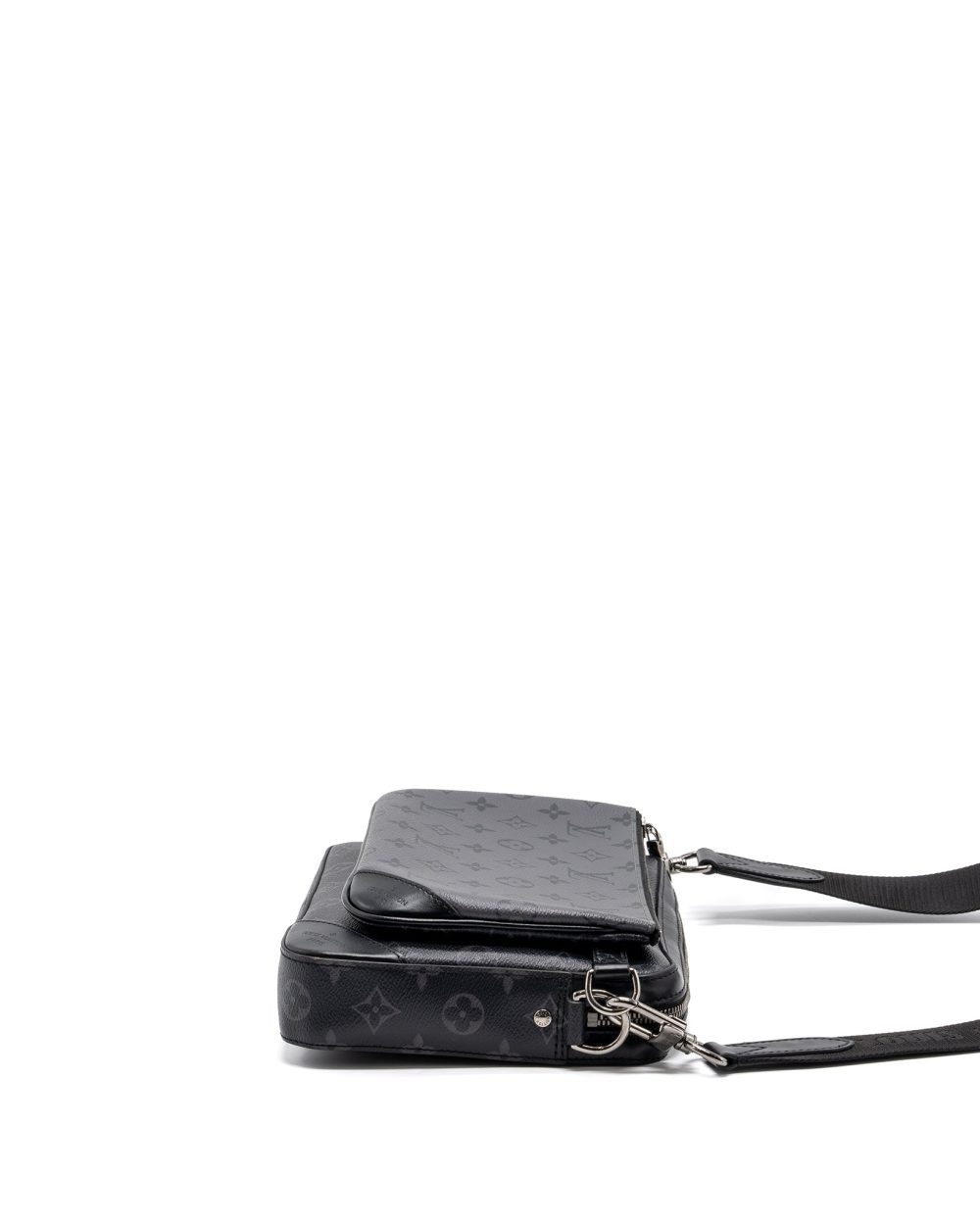 AAA Replica Louis Vuitton LV TRIO MESSENGER BAG MONOGRAM ECLIPSE SHW
