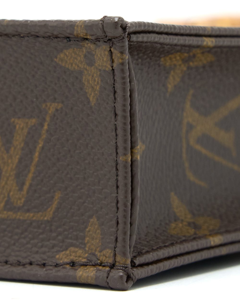 AAA Replica Louis Vuitton LV PETIT SAC PLAT MONOGRAM CANVAS GHW (NEW VERSION)
