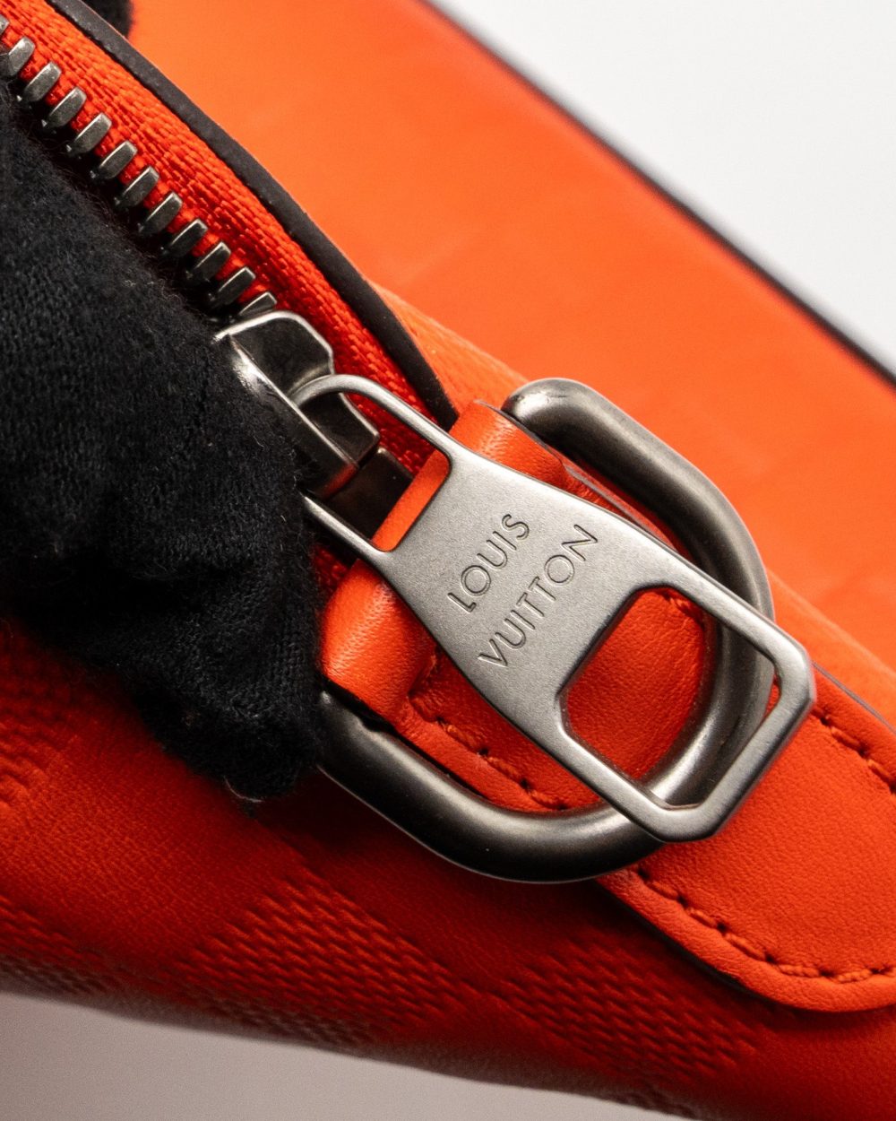 AAA Replica Louis Vuitton LV PORTE-DOCUMENTS JOUR DAMIER INFINI ORANGE SHW