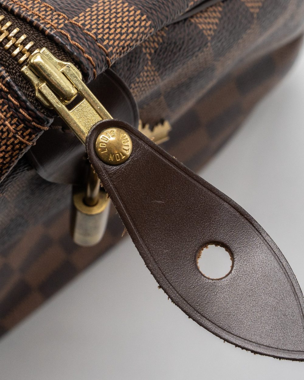 AAA Replica Louis Vuitton LV SPEEDY 35 DAMIER EBENE GHW