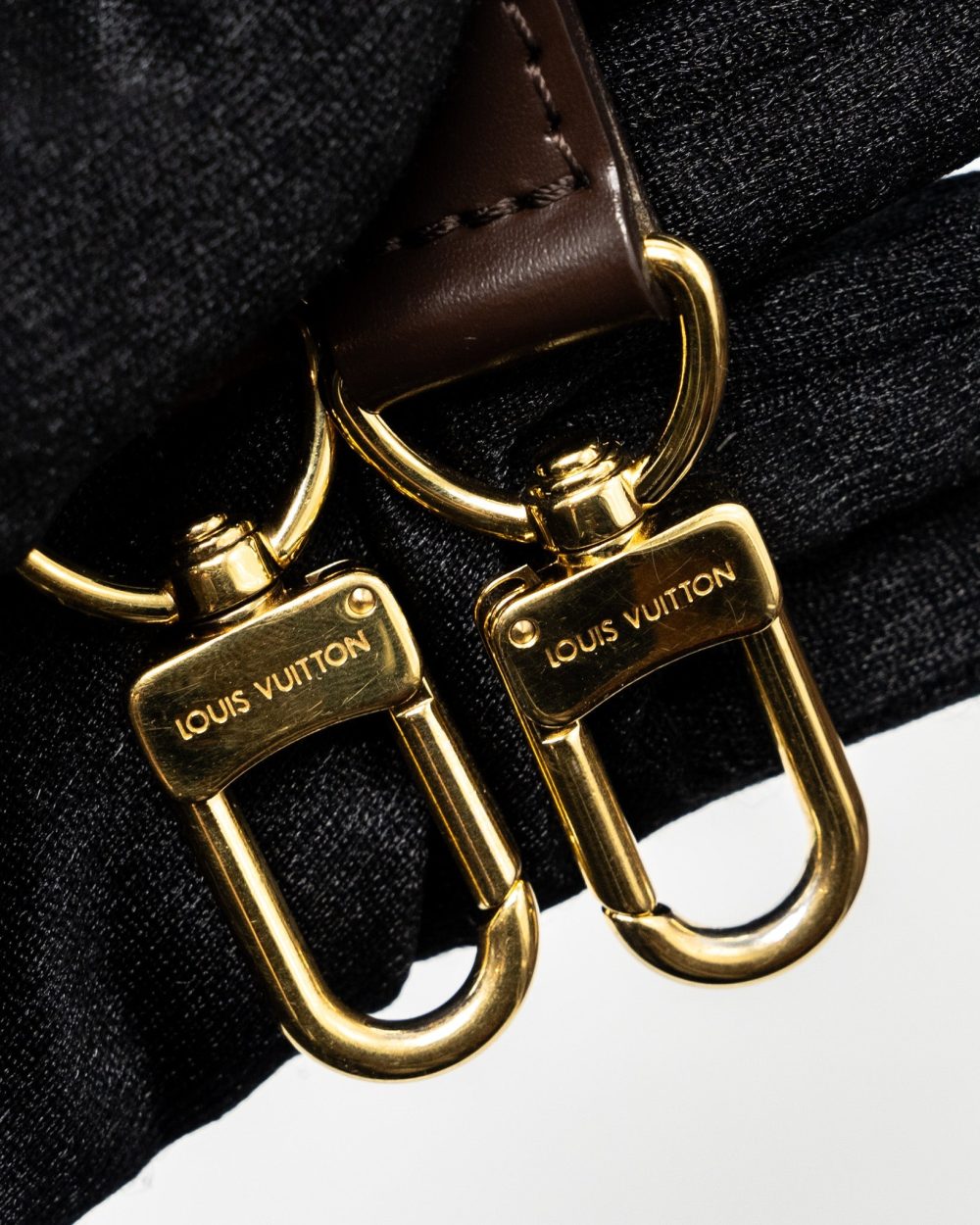 AAA Replica Louis Vuitton LV SPEEDY 30 BANDOULIERE DAMIER EBENE CANVAS GHW
