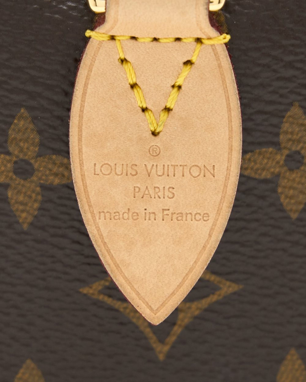AAA Replica Louis Vuitton LV SPEEDY BANDOULIERE 20 MONOGRAM CANVAS WITH FUCHSIA STRAP GHW