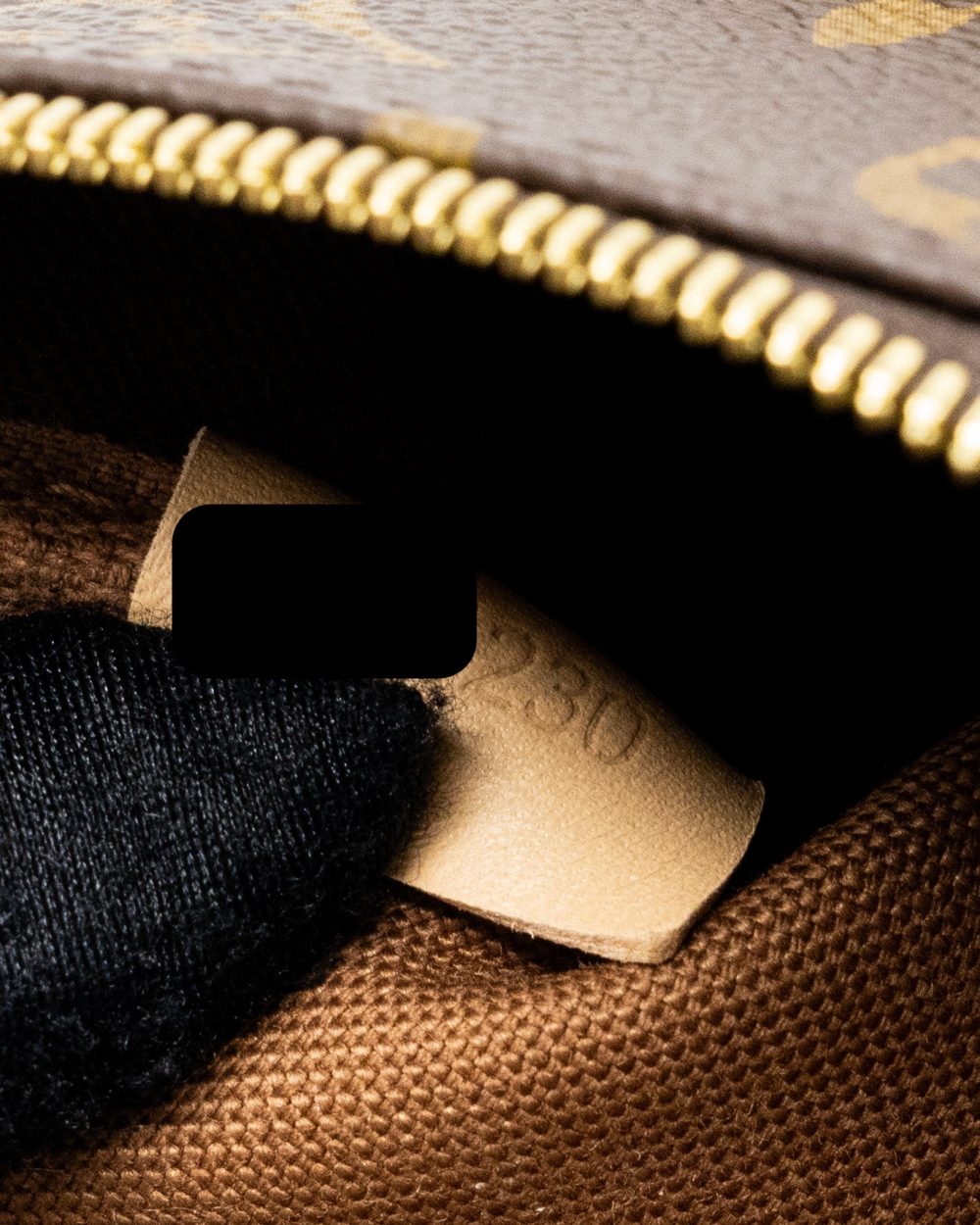 AAA Replica Louis Vuitton LV MULTI POCHETTE MONOGRAM CANVAS KHAKI STRAP GHW