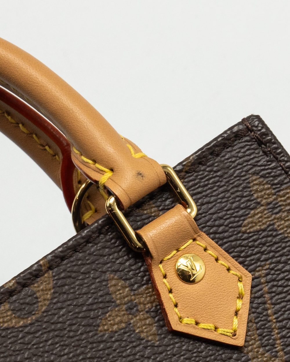 AAA Replica Louis Vuitton LV PETIT SAC PLAT MONOGRAM CANVAS GHW