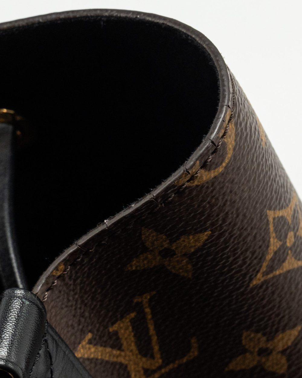 AAA Replica Louis Vuitton LV NEO NOE MONOGRAM CANVAS BLACK GHW 