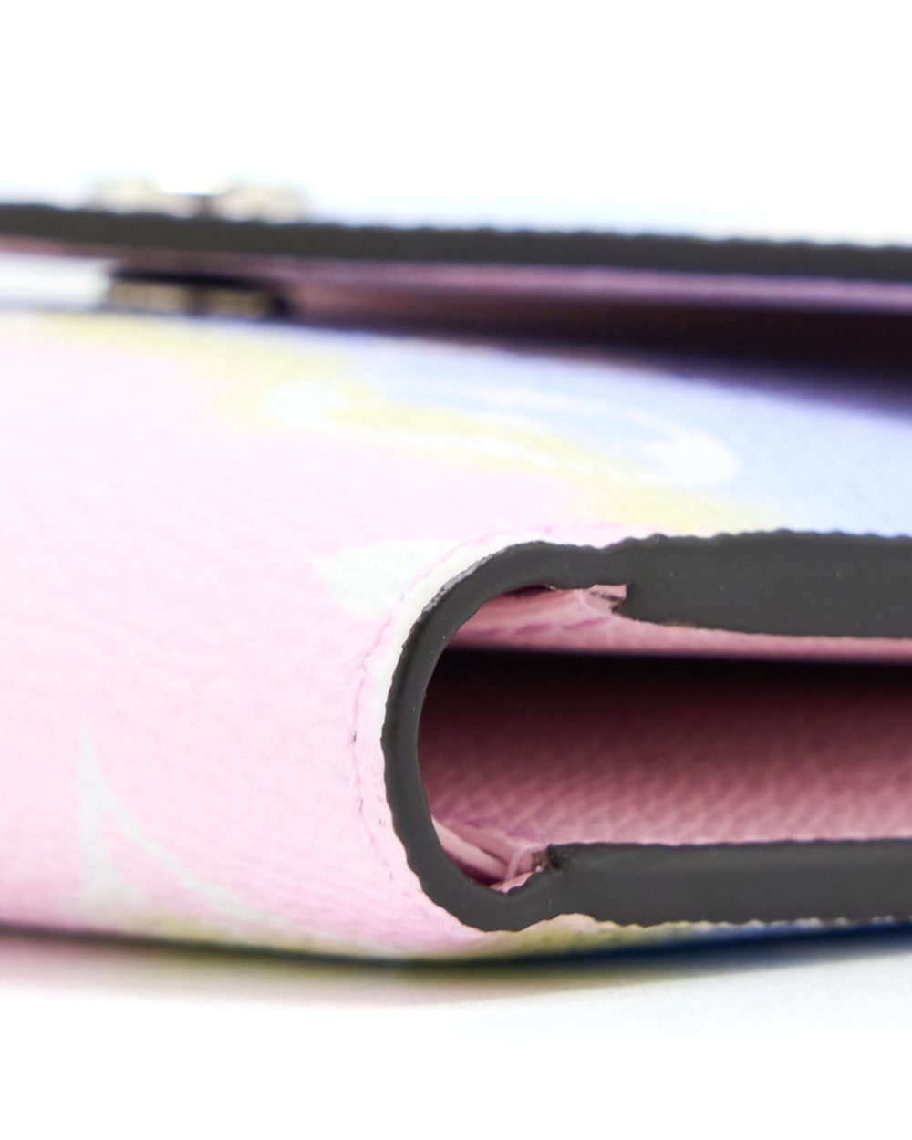 AAA Replica Louis Vuitton LV ESCALE VICTORINE WALLET PINK MULTICOLOUR SHW