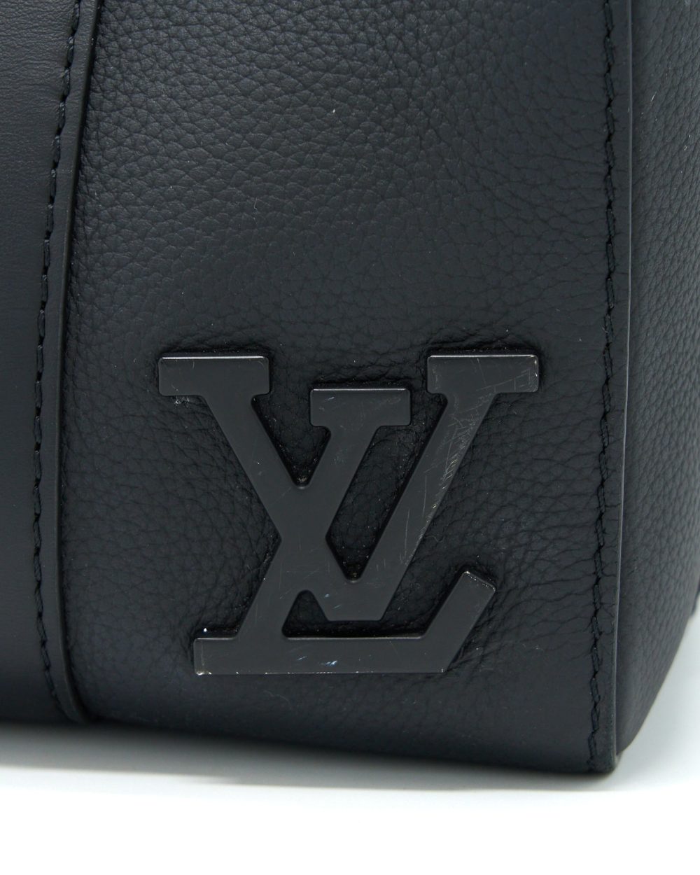 AAA Replica Louis Vuitton LV CITY KEEPALL GRAINED CALFSKIN BLACK WITH BLACK HARDWARE (NEW VERSION)